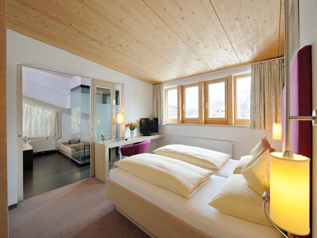 לך אם ארלברג Cresta.Alpin.Sport.Hotel מראה חיצוני תמונה